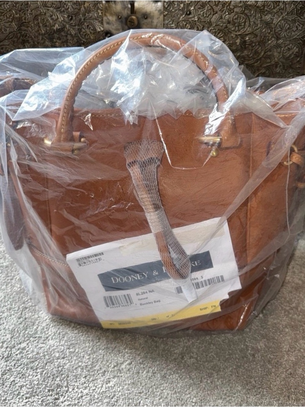 Dooney & Bourke Florentine Buckley Bag in excellent condition - Picture 12 of 12
